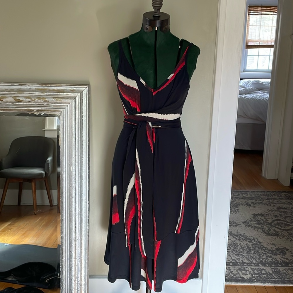 L.A.M.B. by Gwen Stefani 70’s tie around dress size 4